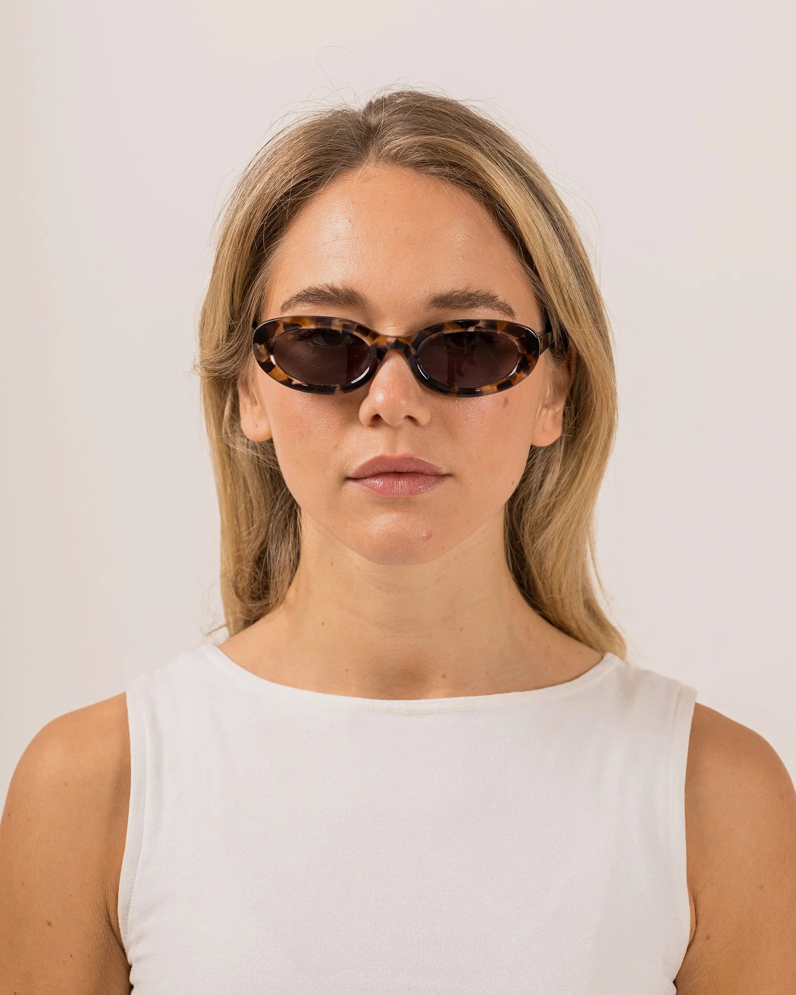 Lourdes - Pebble Tort / Grey