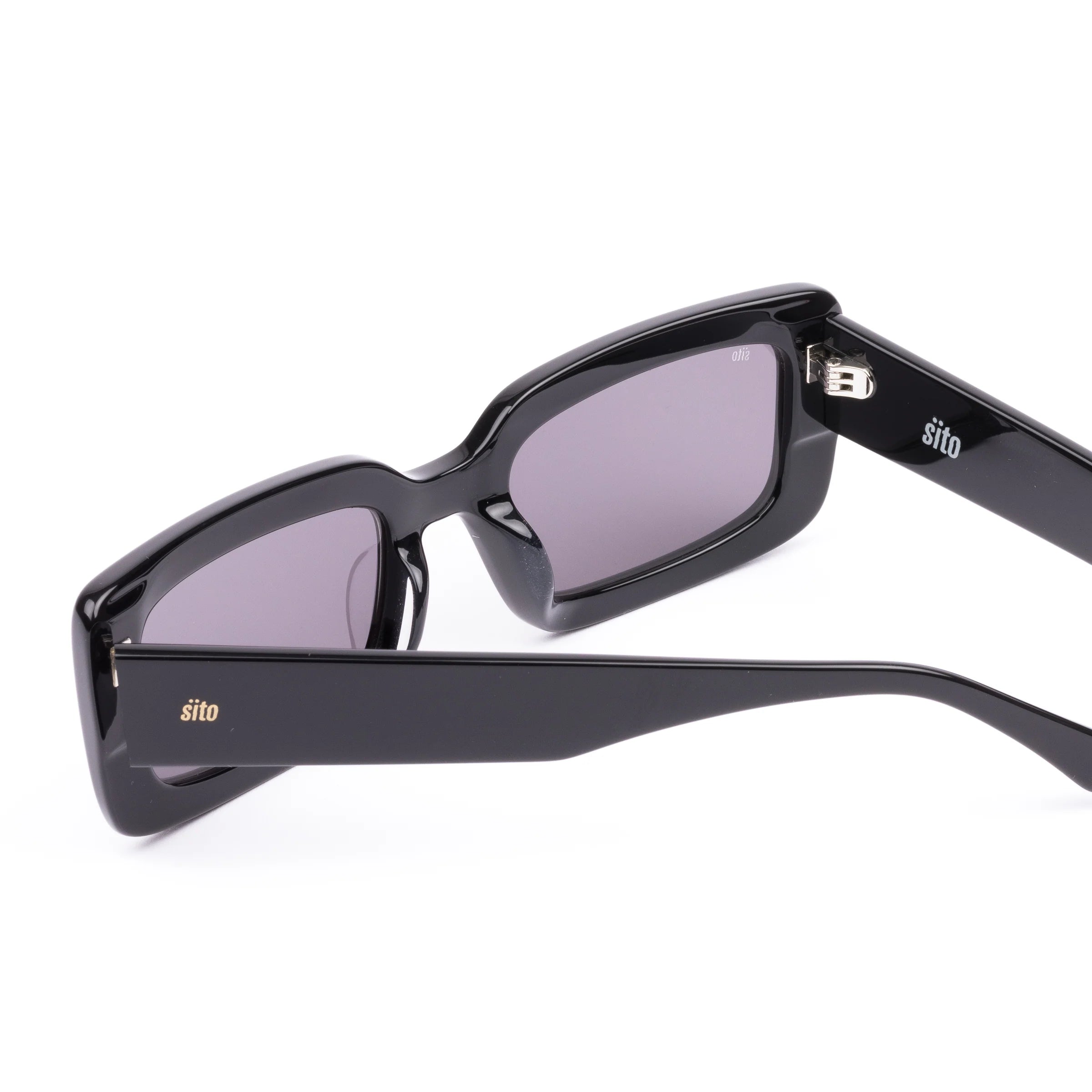 Odessa - Black / Smokey Grey