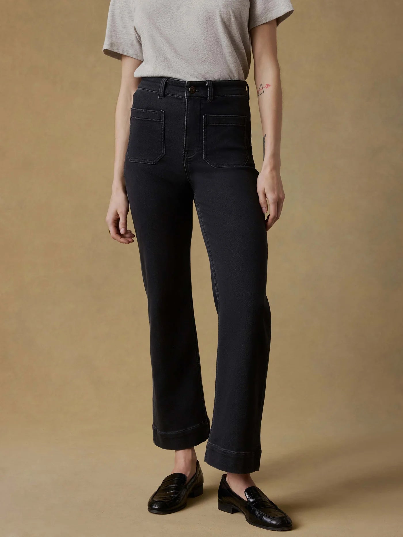 Stretch Terry Patch Pocket Ankle Pant - Onyx Black
