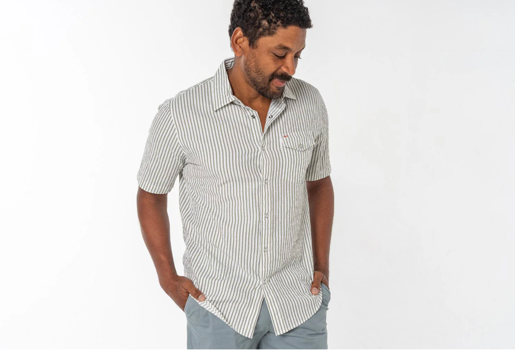 Short Sleeve Performance Pearl Snap - Sage Seersucker