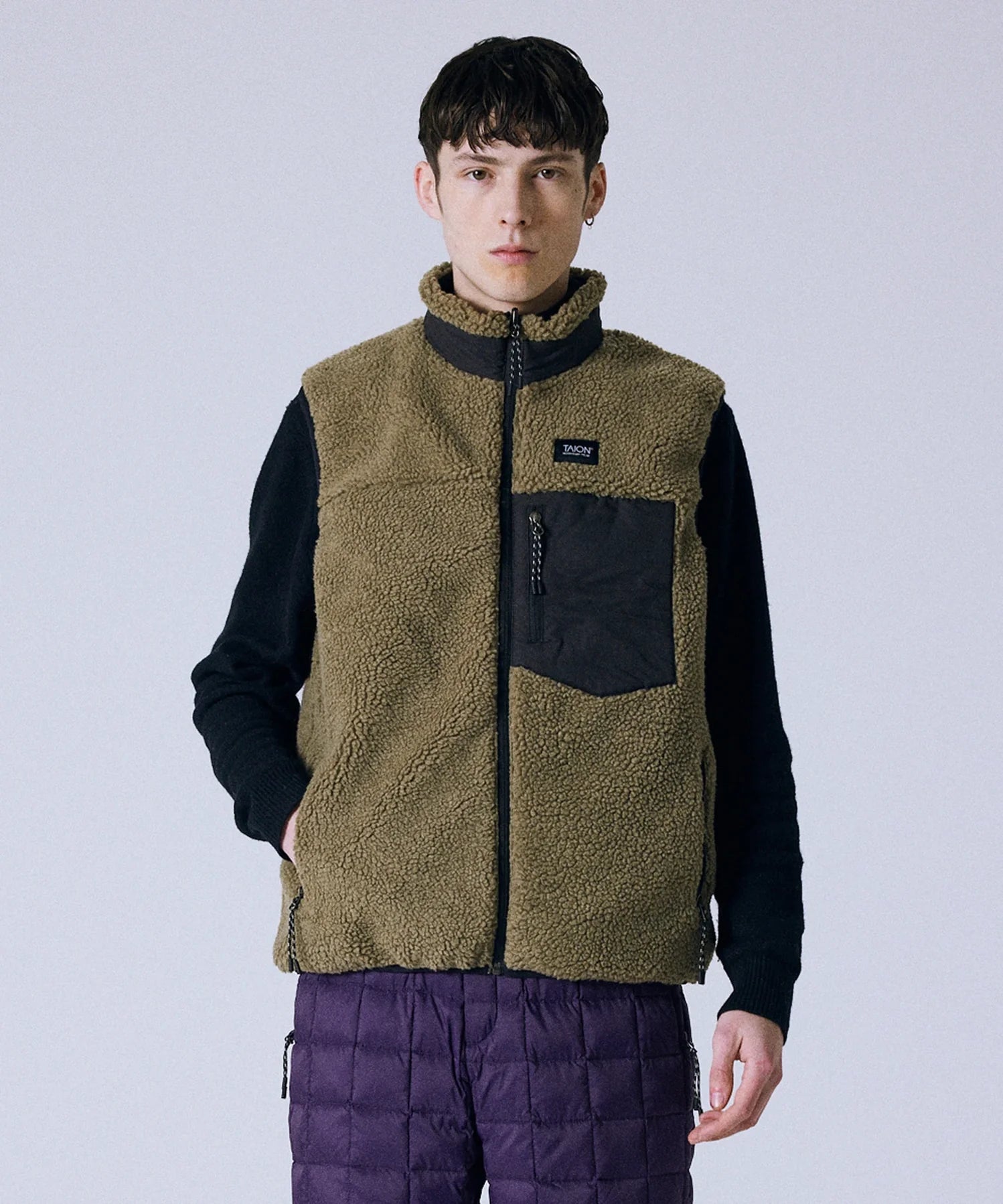 Unisex Mountain Reversible Down x Boa Vest