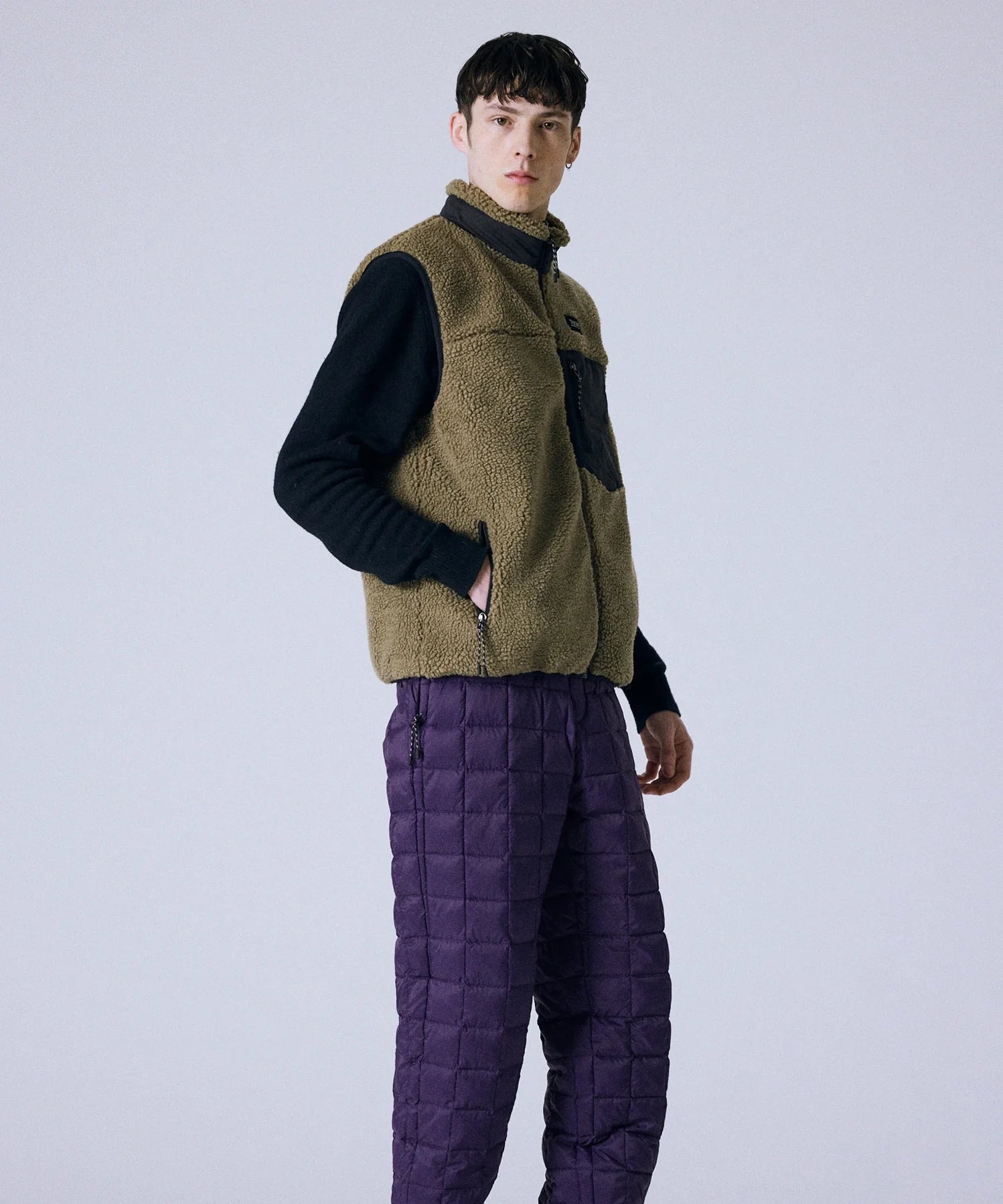 Unisex Mountain Reversible Down x Boa Vest