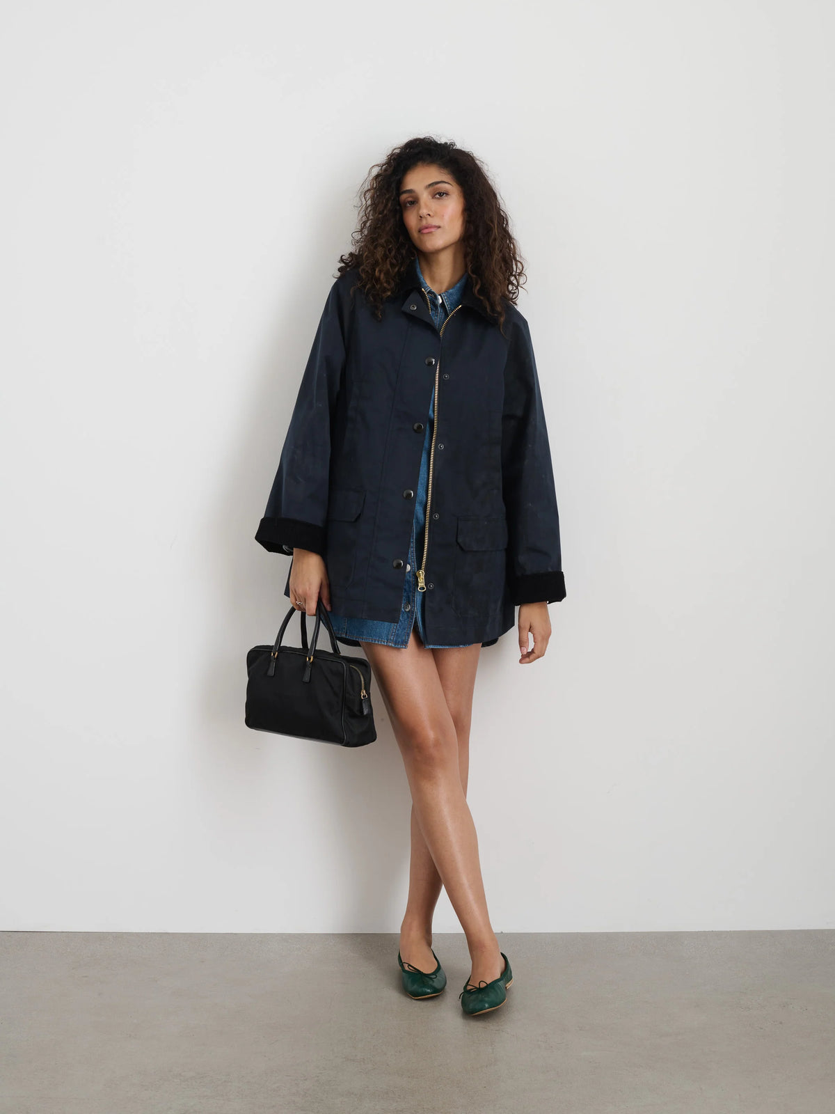 Chiltern Street Long Jacket In Waxed Canvas - Navy