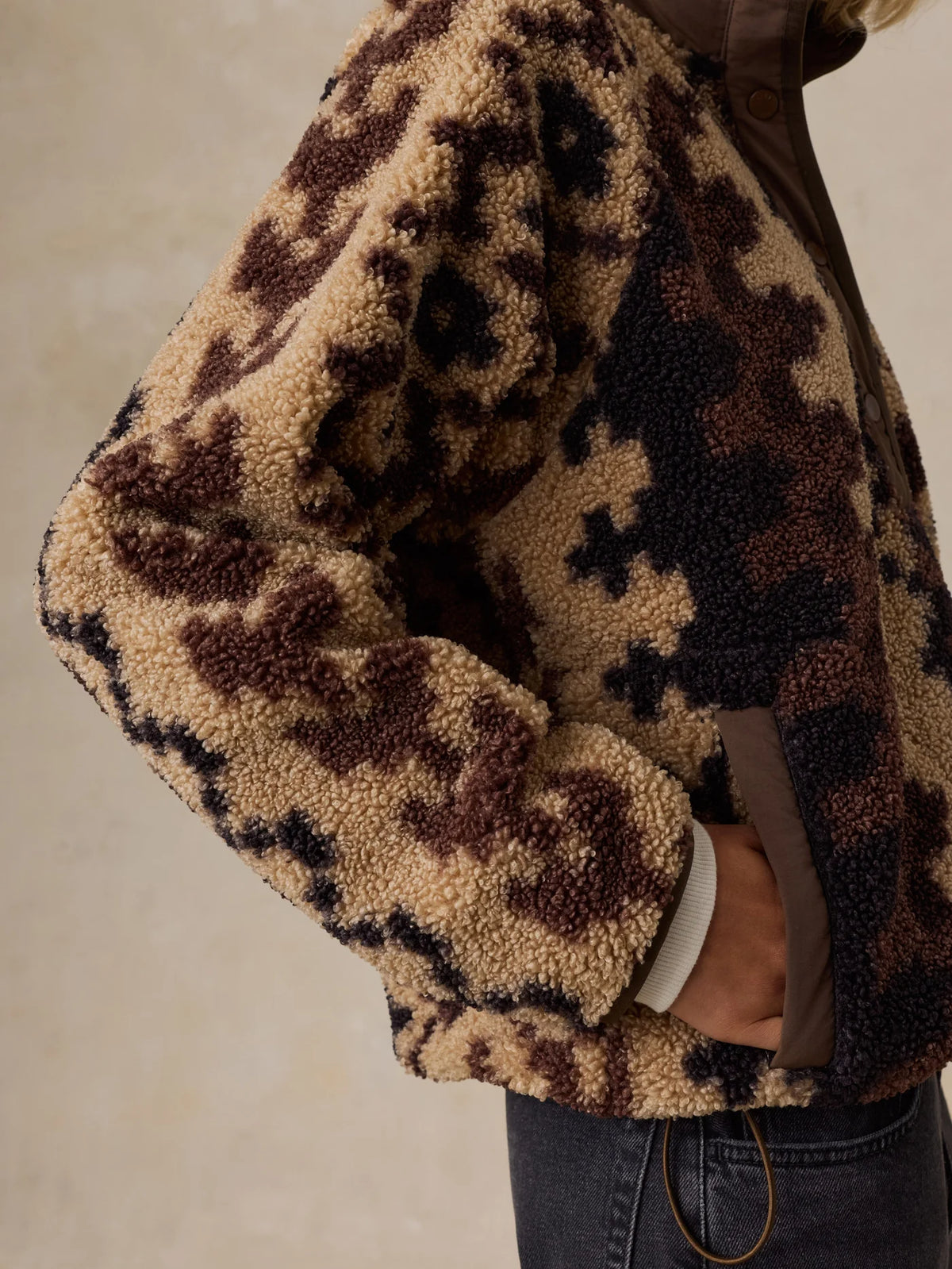 Fireside Fleece Pullover - Sandy Lights