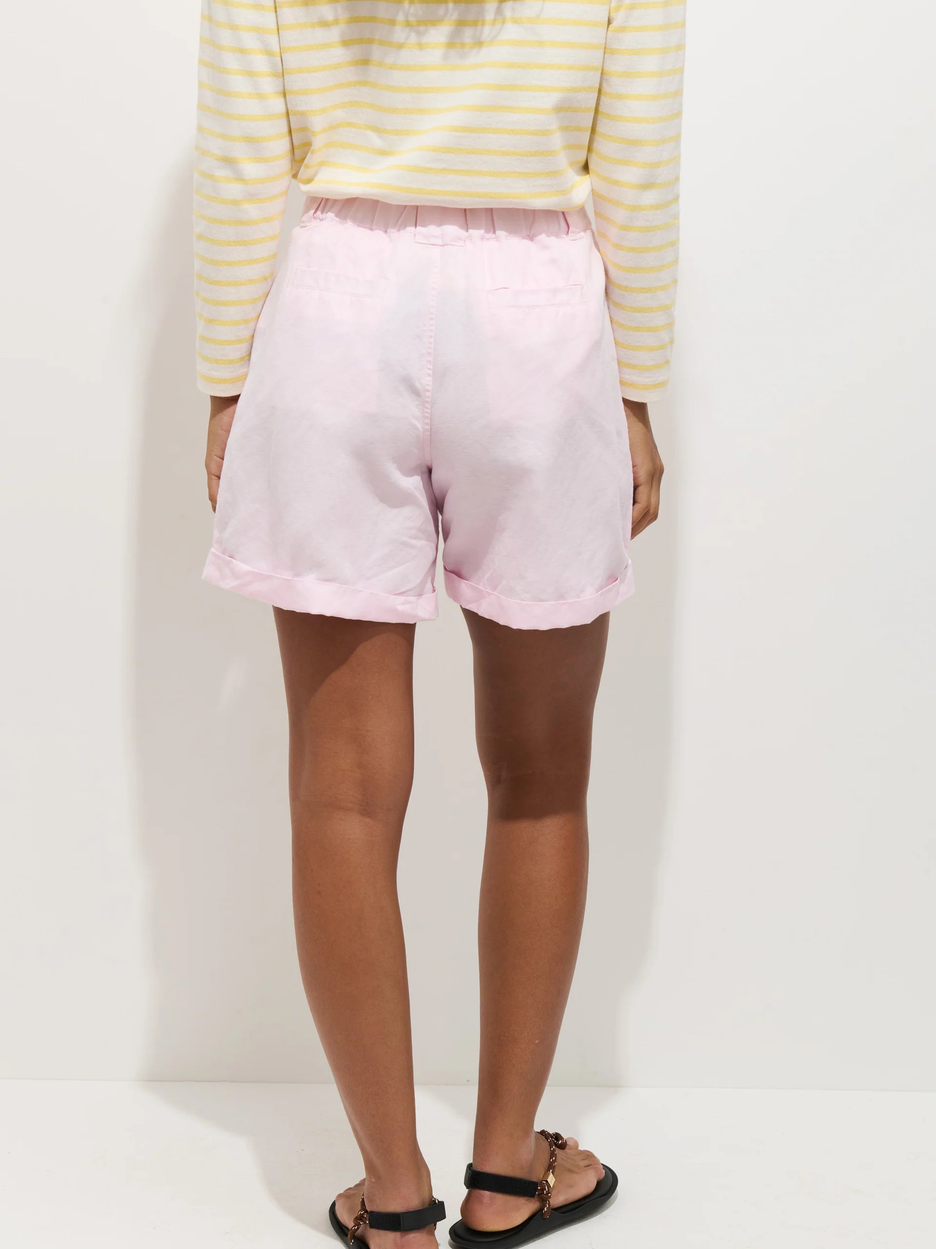 Lucie Short in Linen Cotton - Light Pink