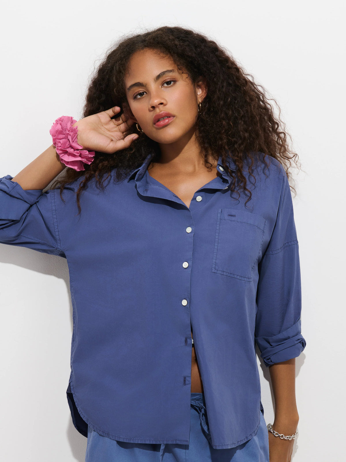 Jo Shirt in Cotton Poplin - Sea Ranch Blue