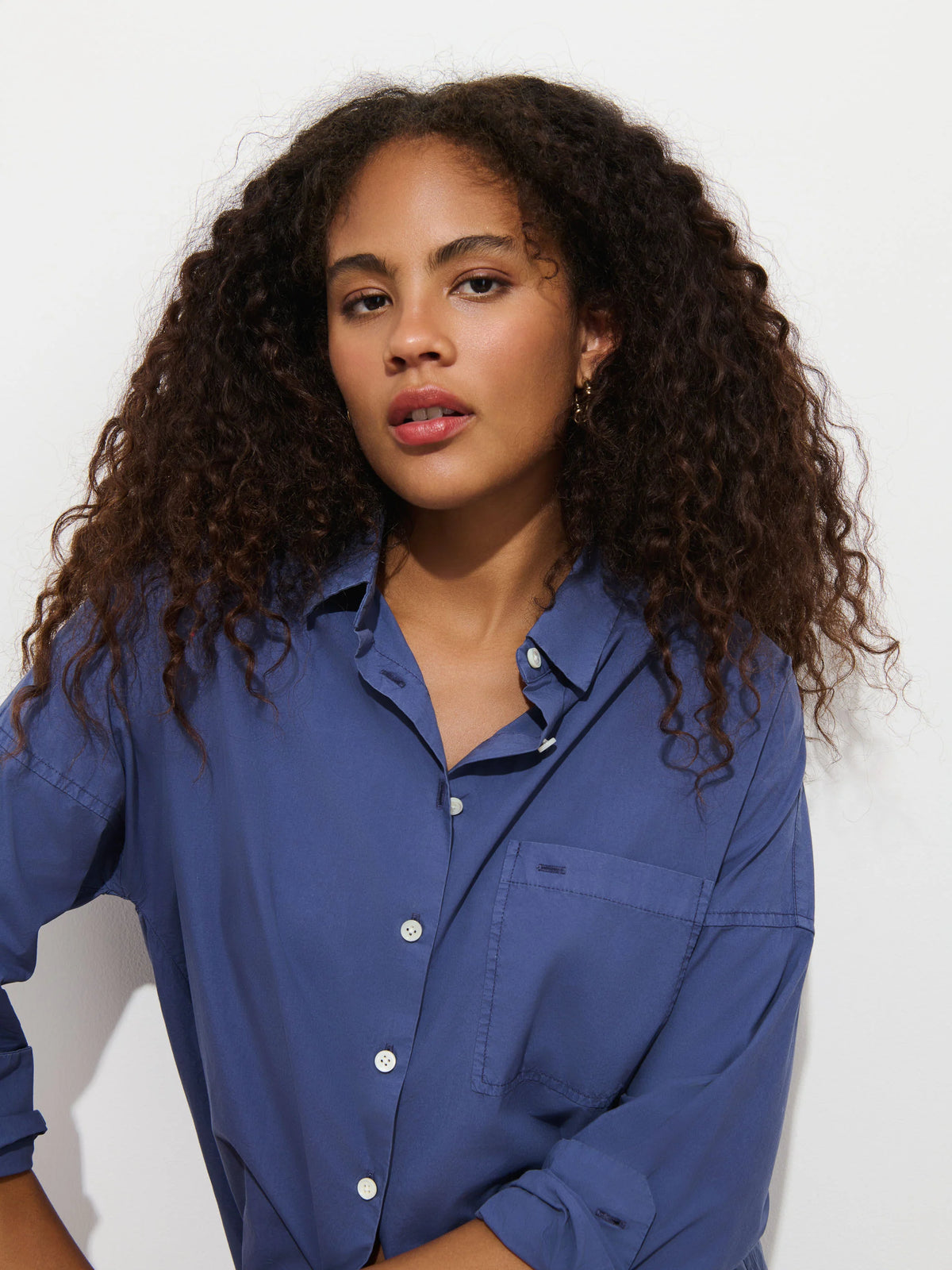 Jo Shirt in Cotton Poplin - Sea Ranch Blue