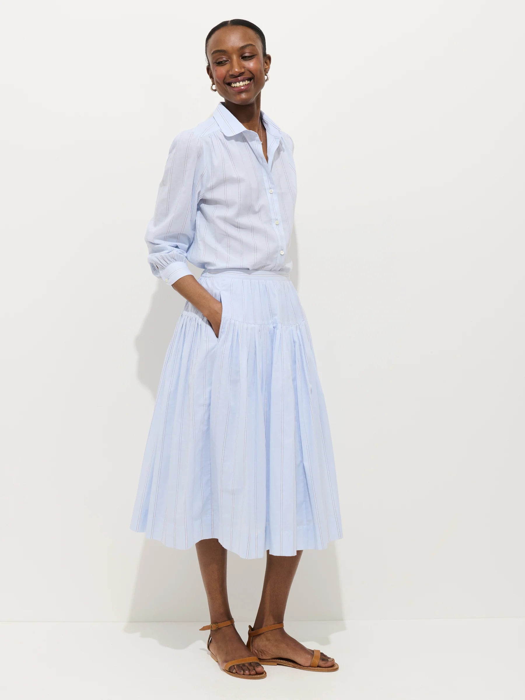 Hannah Striped Skirt In Cotton Voile - Blue Ground Stripe