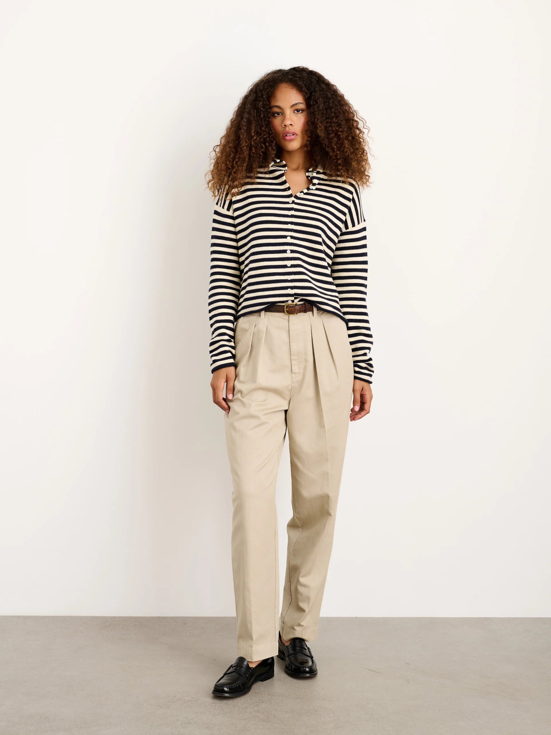 Taylor Cardigan in Cotton Cashmere - Navy/Ivory
