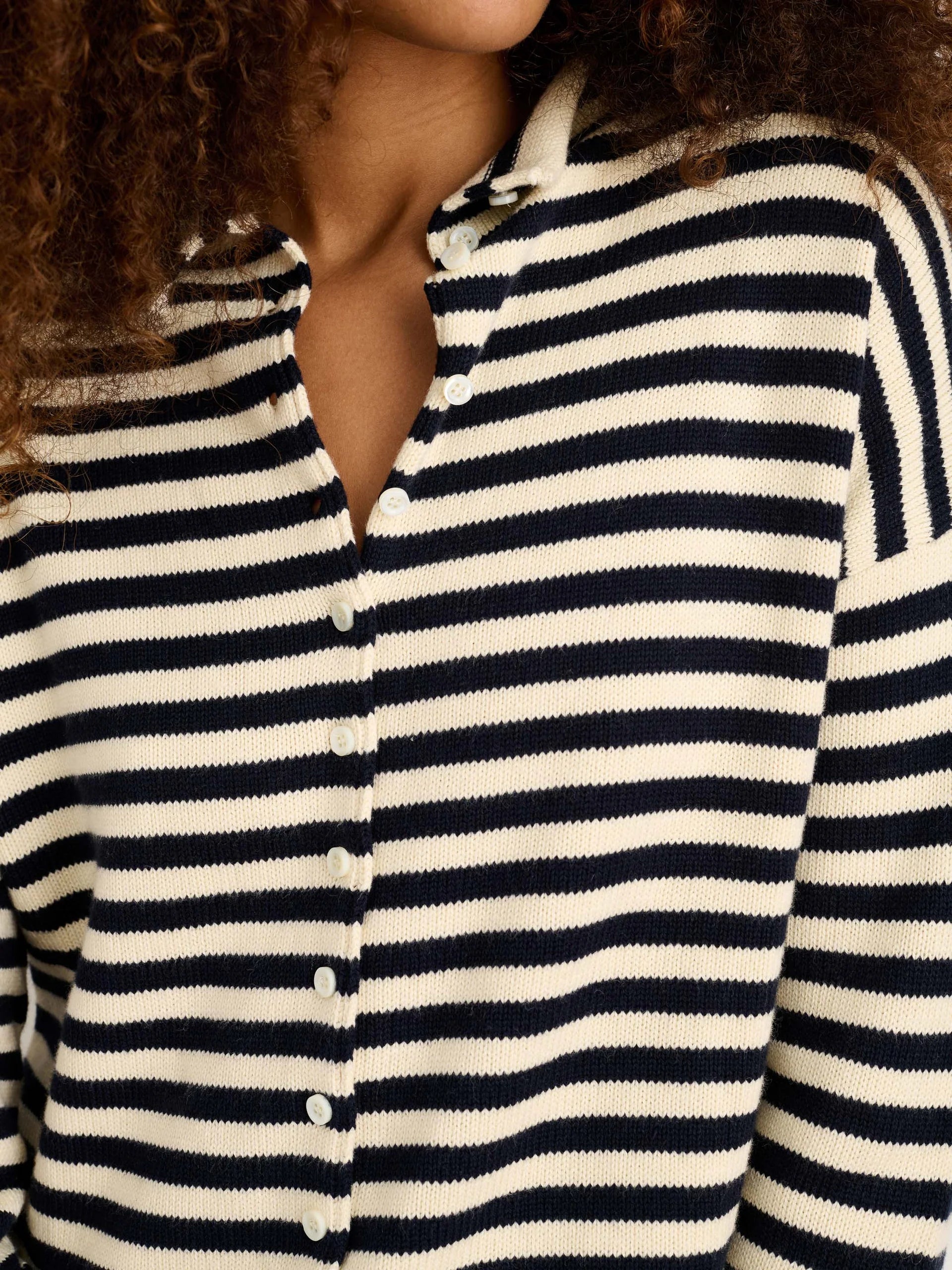 Taylor Cardigan in Cotton Cashmere - Navy/Ivory