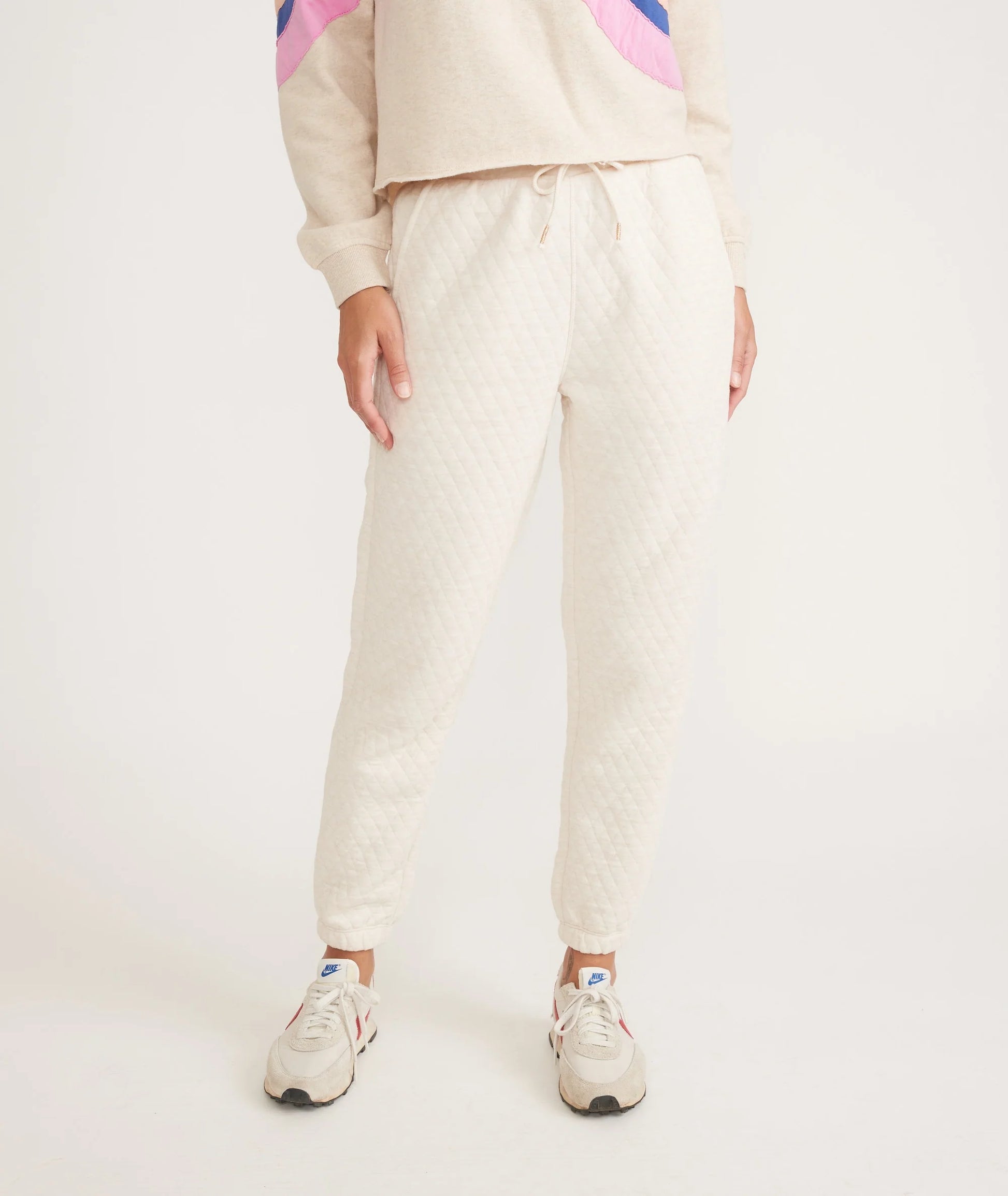 Nike sales quilted joggers