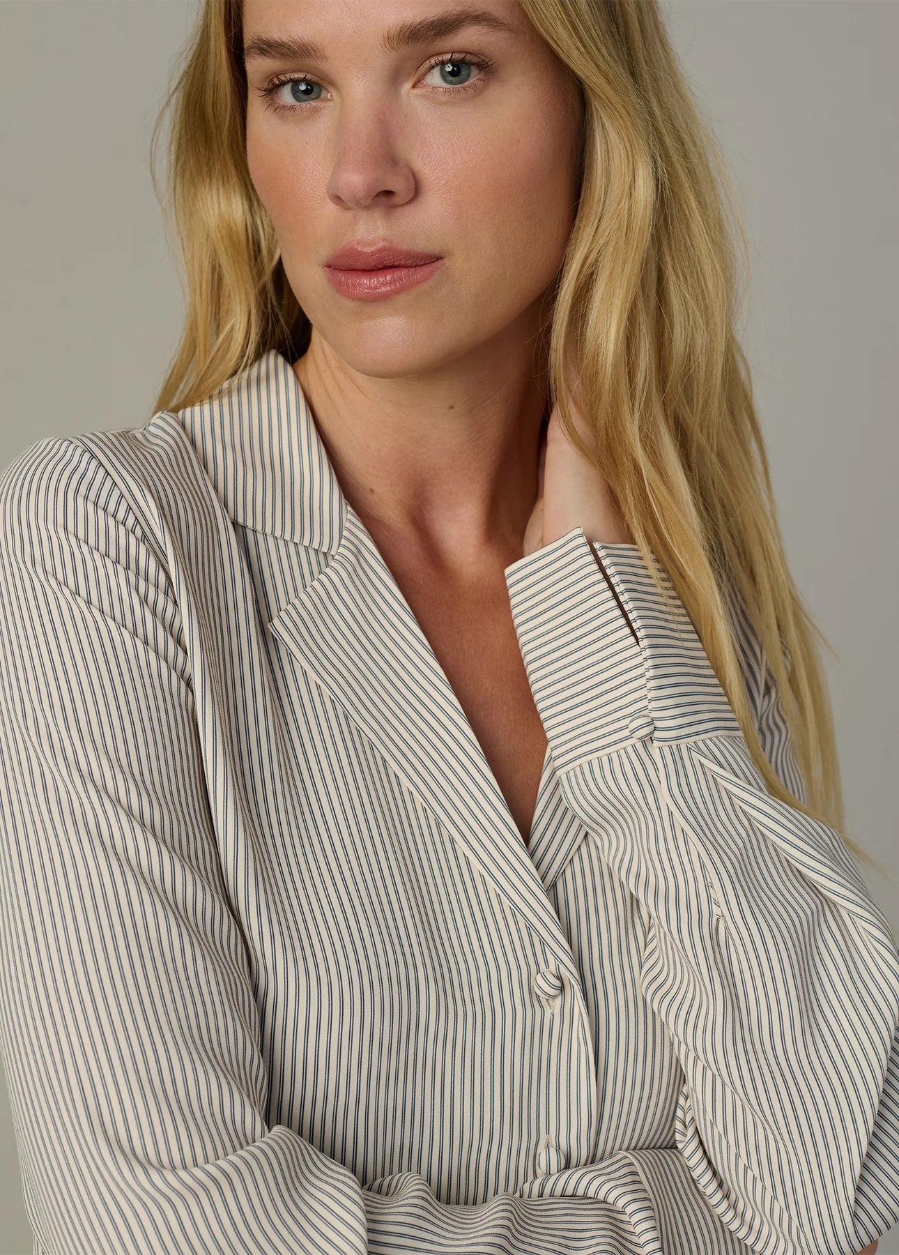 Mia Blouse - Panna Cotta Navy Stripe