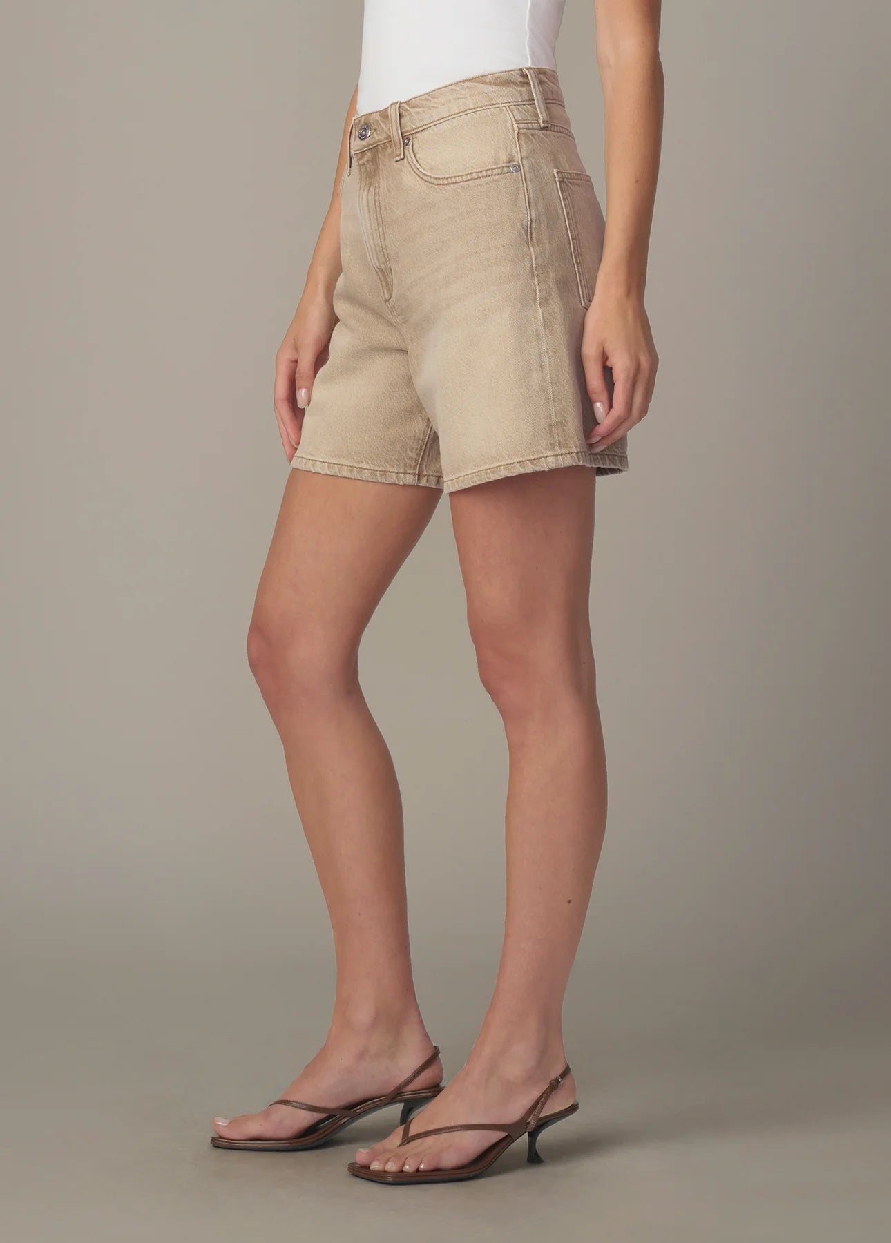 The Harlowe Short - Washed Tannin