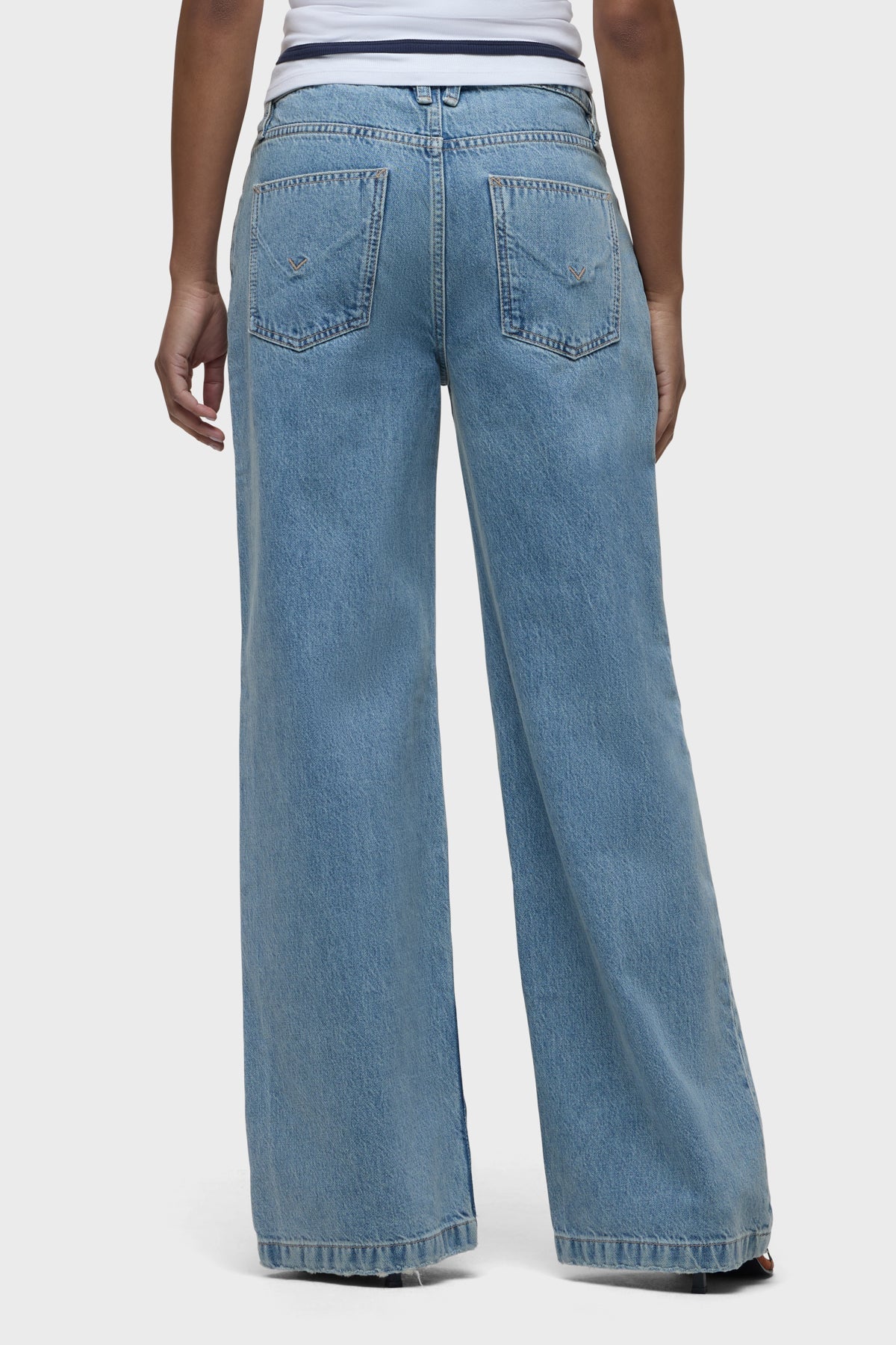 Rylee Low-Rise Loose Pant with Patch - Double Take