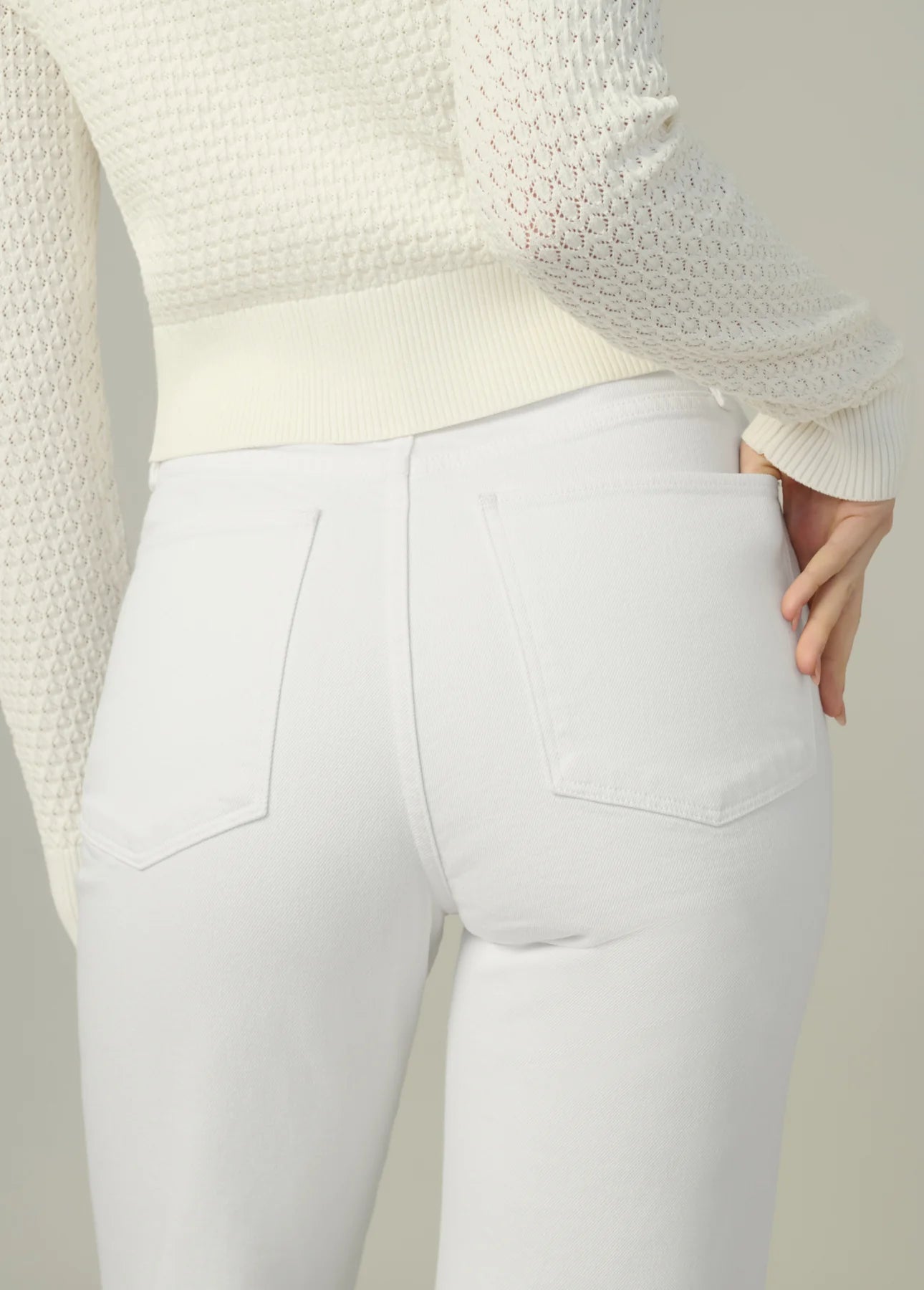 The Margot Crop - High Rise Straight - White