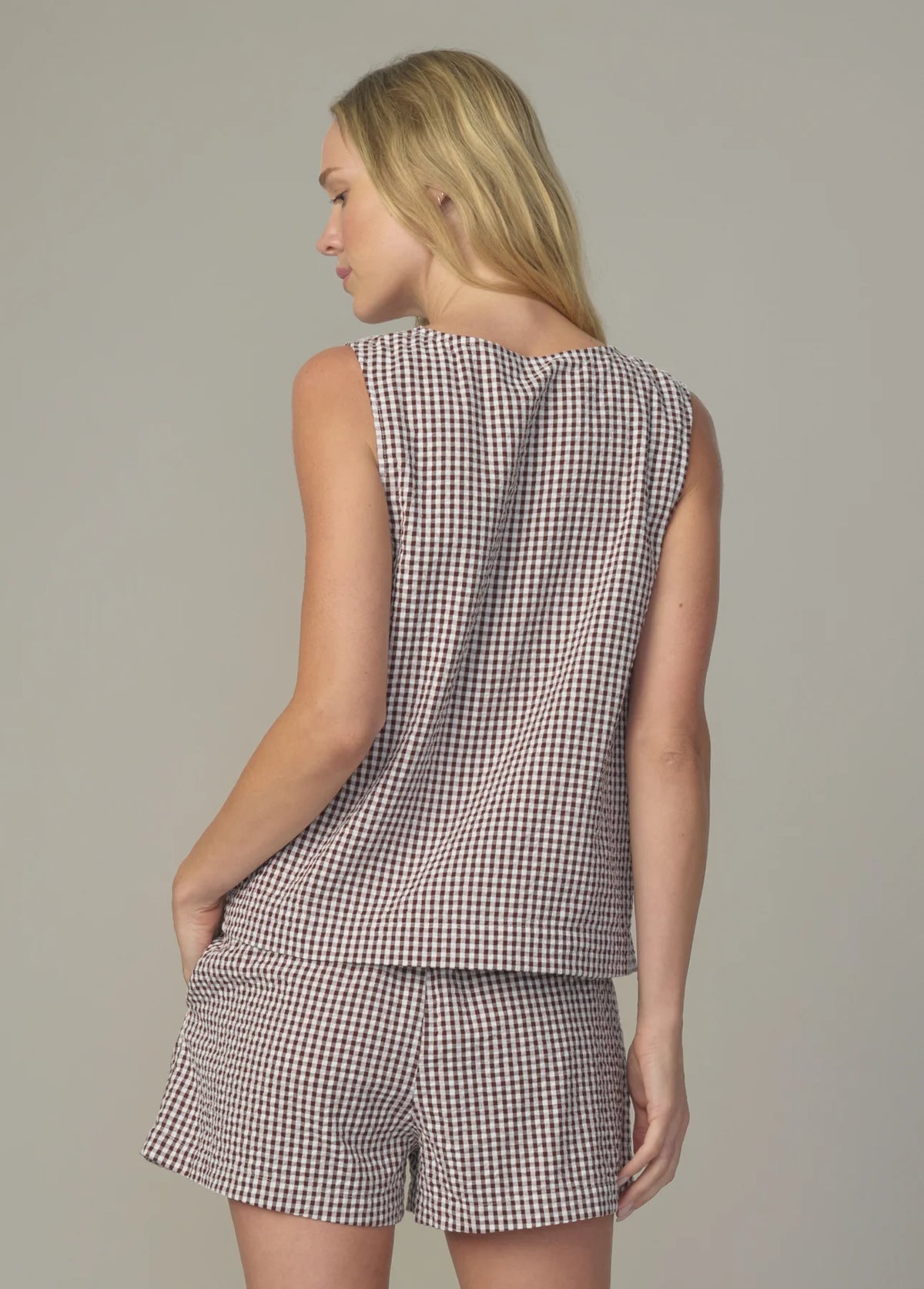 The Ana U-Neck Sleeveless Blouse - Macchiato Gingham