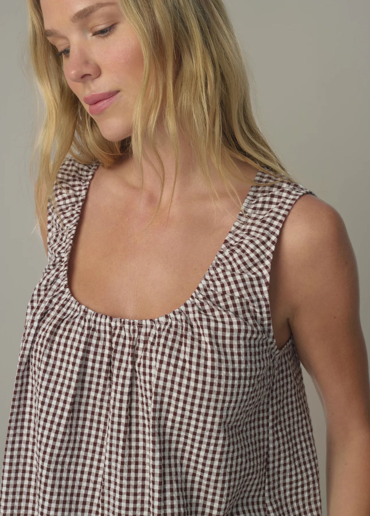 The Ana U-Neck Sleeveless Blouse - Macchiato Gingham