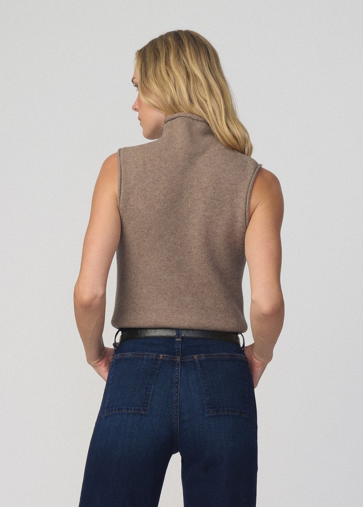 The Stevie Sleeveless Roll Neck Sweater - Mink