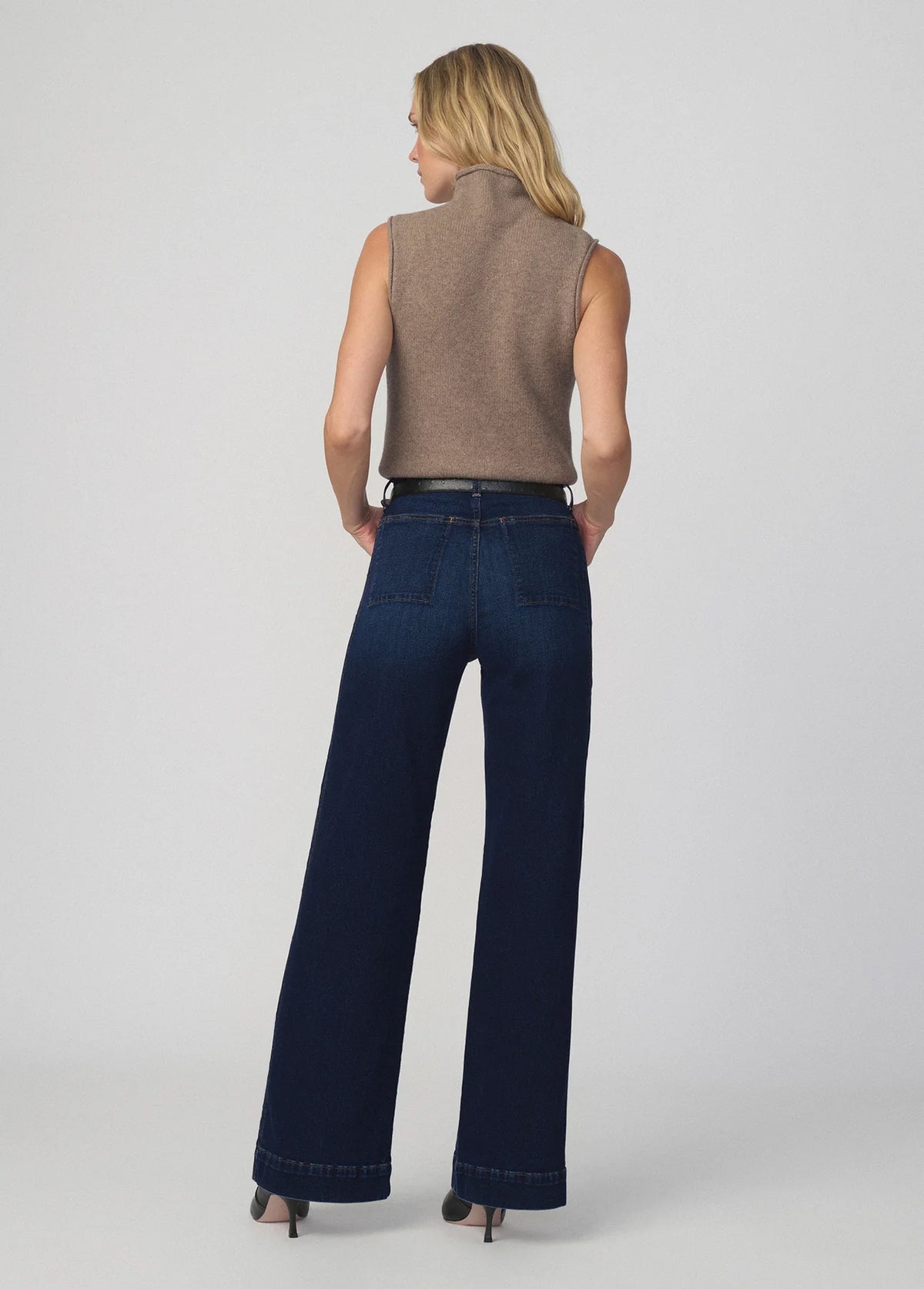 The Stevie Sleeveless Roll Neck Sweater - Mink