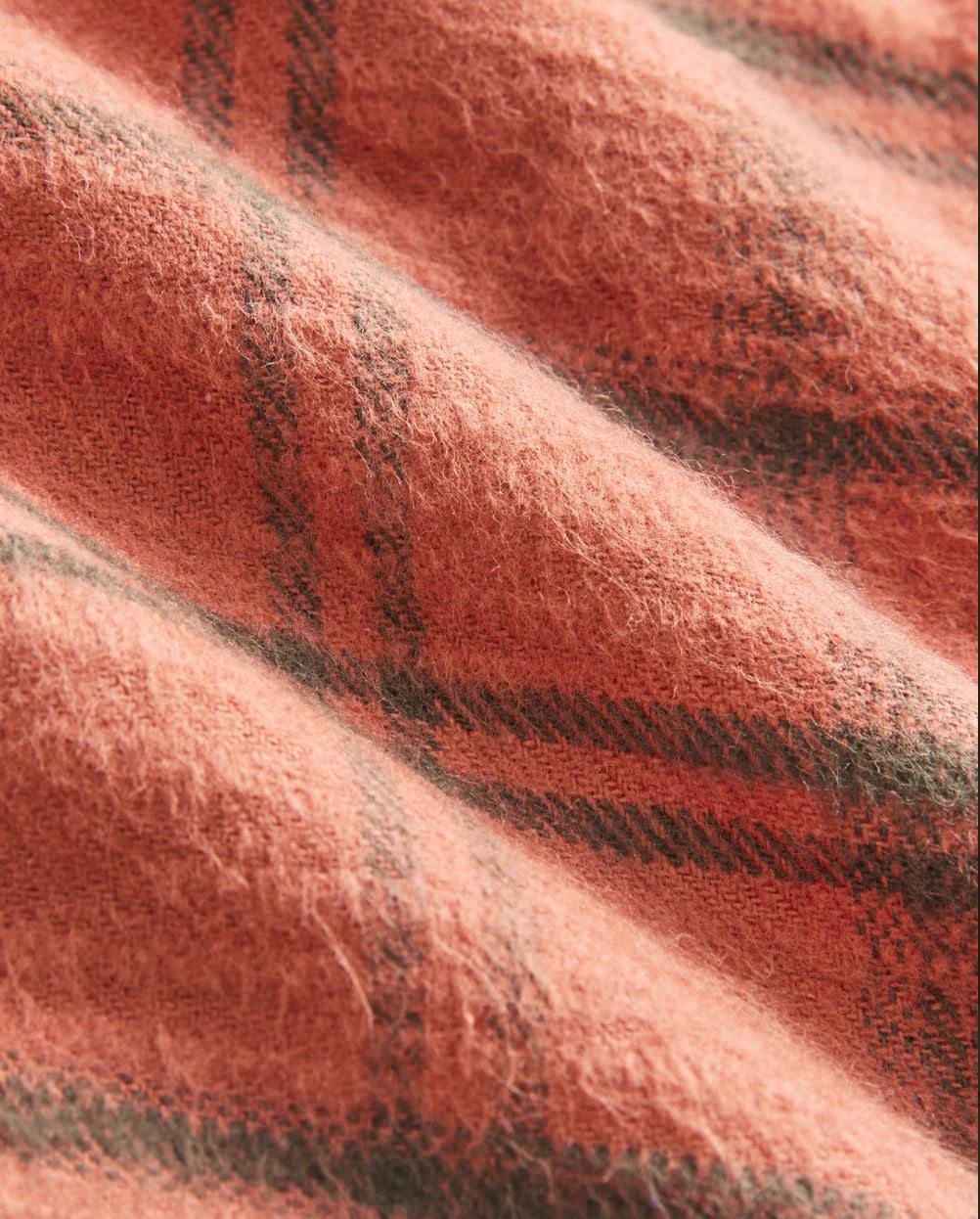 Noah Overshirt in Organic Cotton Japanese Flannel - Red Windowpane