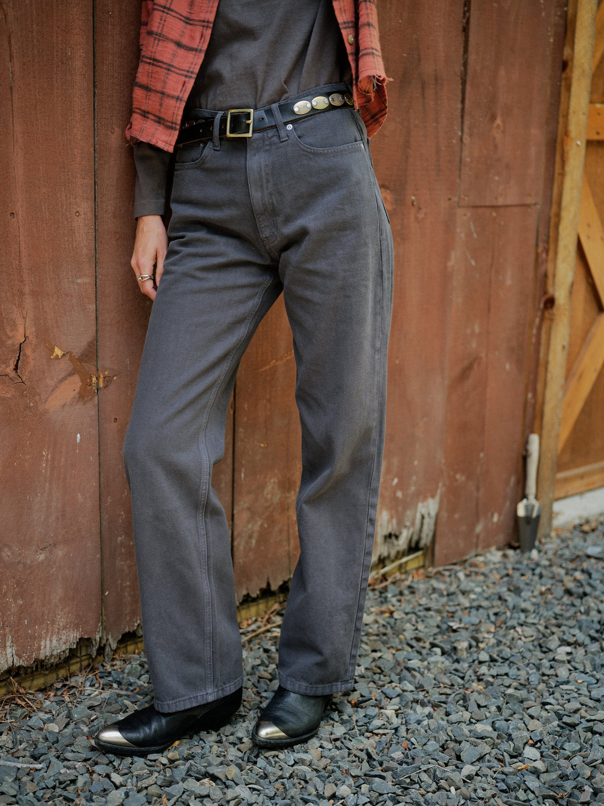 Women's Aiden Jean in Garment Dyed Recycled Cotton - Charcoal